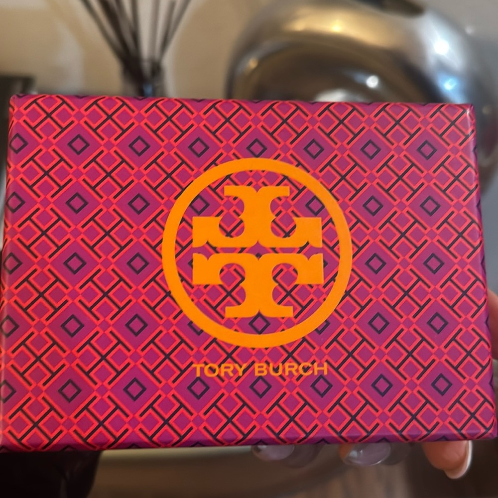 Tory Burch empty accessory box! Great for any earrings or necklace.